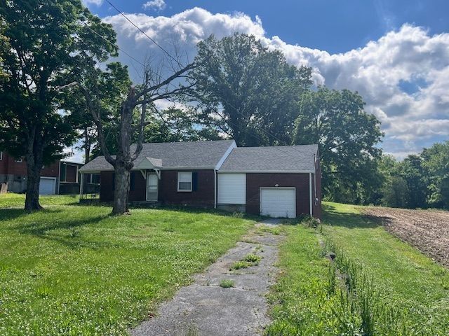 1856 Reynolds Rd, Nashville, TN 37217
