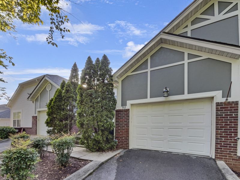 902 Bracken Trl, Nashville, TN 37214