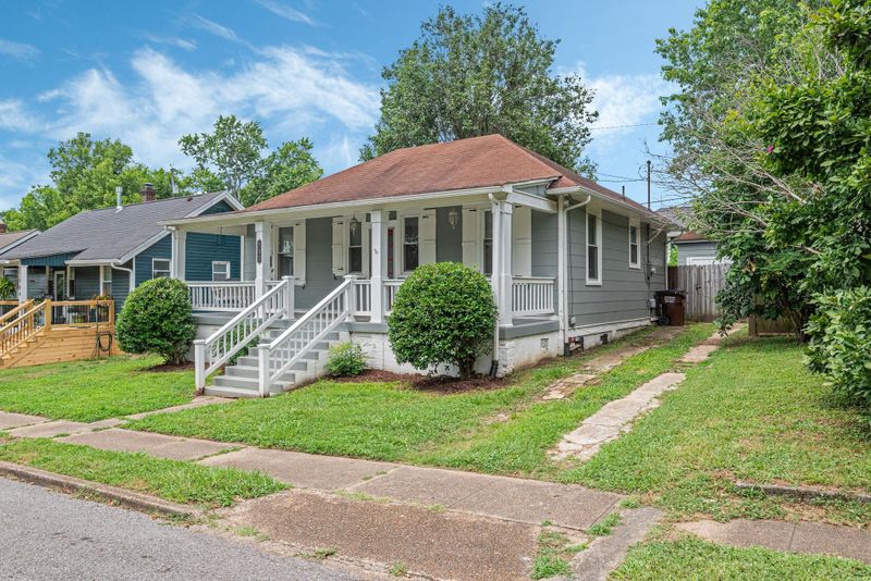 702 Lawrence St, Old Hickory, TN 37138