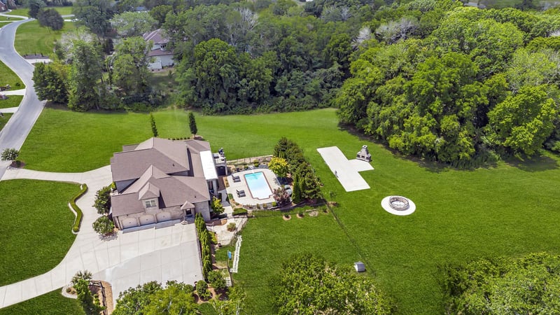 3933 Lakebrook Dr, Murfreesboro, TN 37130