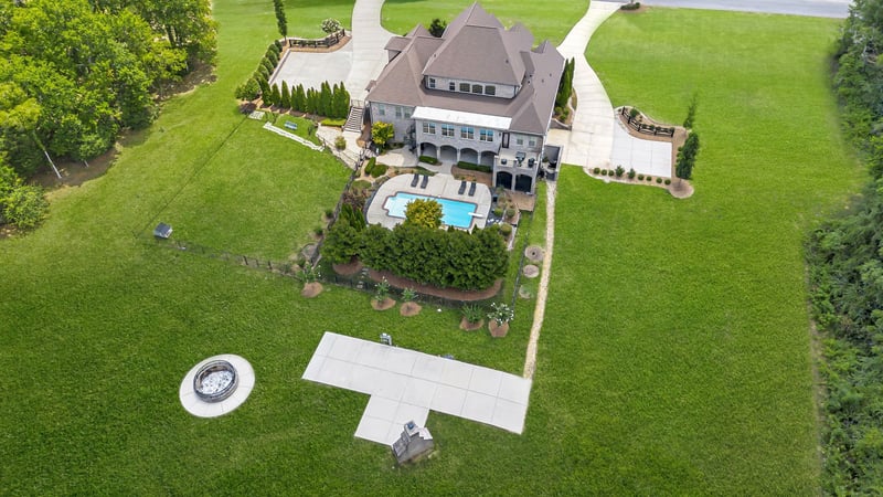 3933 Lakebrook Dr, Murfreesboro, TN 37130
