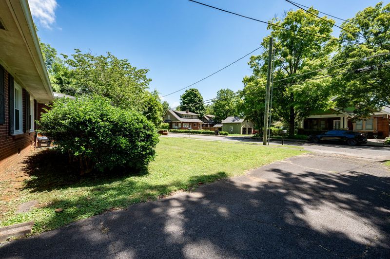 102 2nd Ave, Murfreesboro, TN 37130