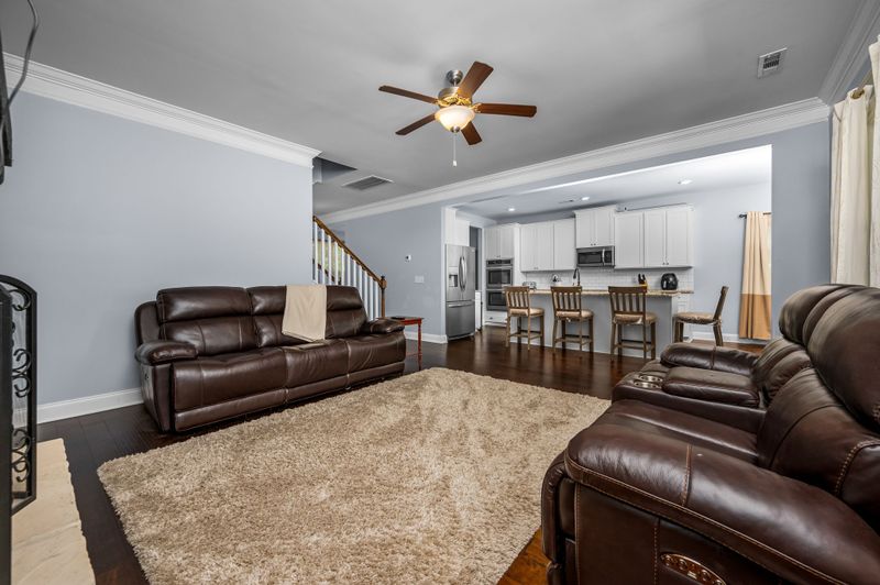 5246 Starnes Dr, Murfreesboro, TN 37128
