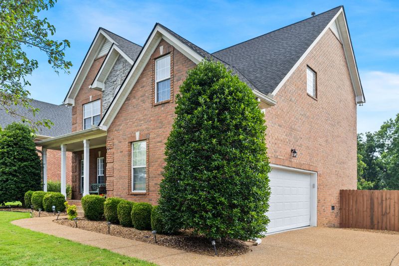 121 Ridgeview Trce, Hendersonville, TN 37075