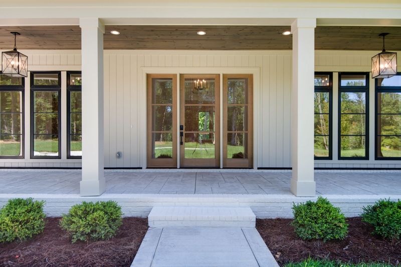 6033 Stone Cliff Ln, Franklin, TN 37064