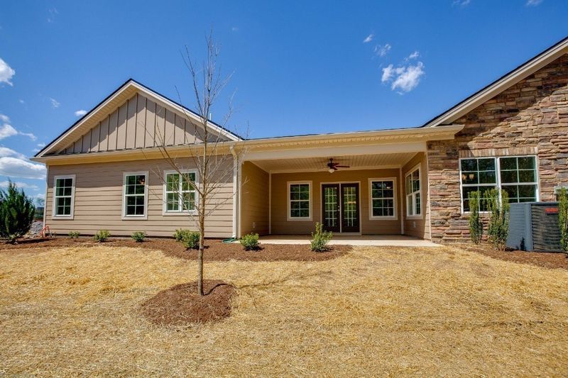 2684 Stonecenter Ln, Murfreesboro, TN 37128