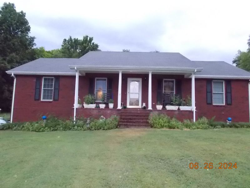10227 Sparta Pike, Watertown, TN 37184