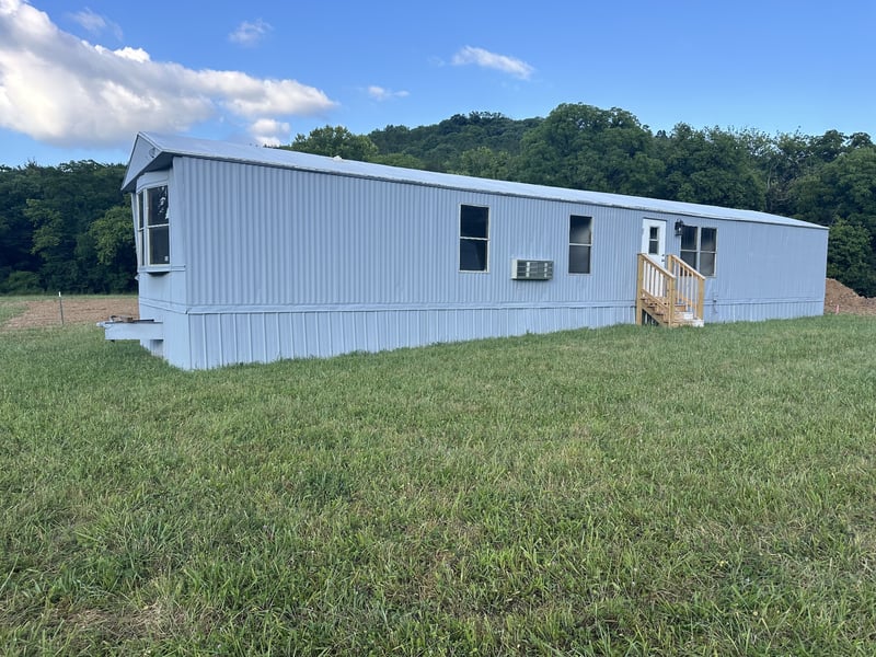 12 Young Rd, Buffalo Valley, TN 38548