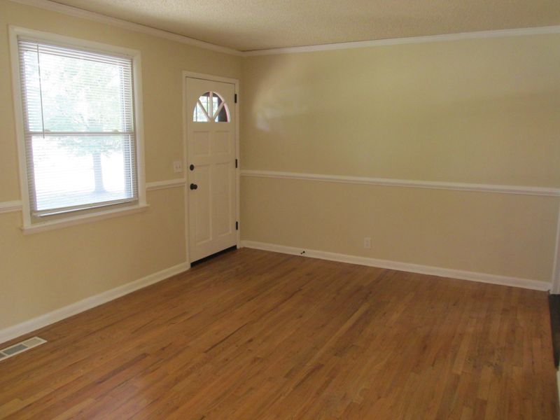 6309 Lee Ave, Murfreesboro, TN 37129