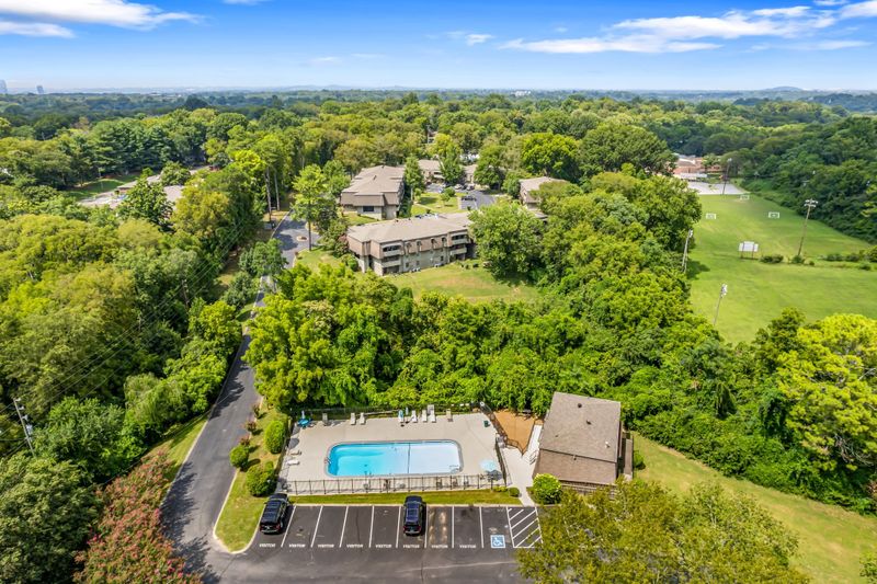2929 Selena Dr #21, Nashville, TN 37211