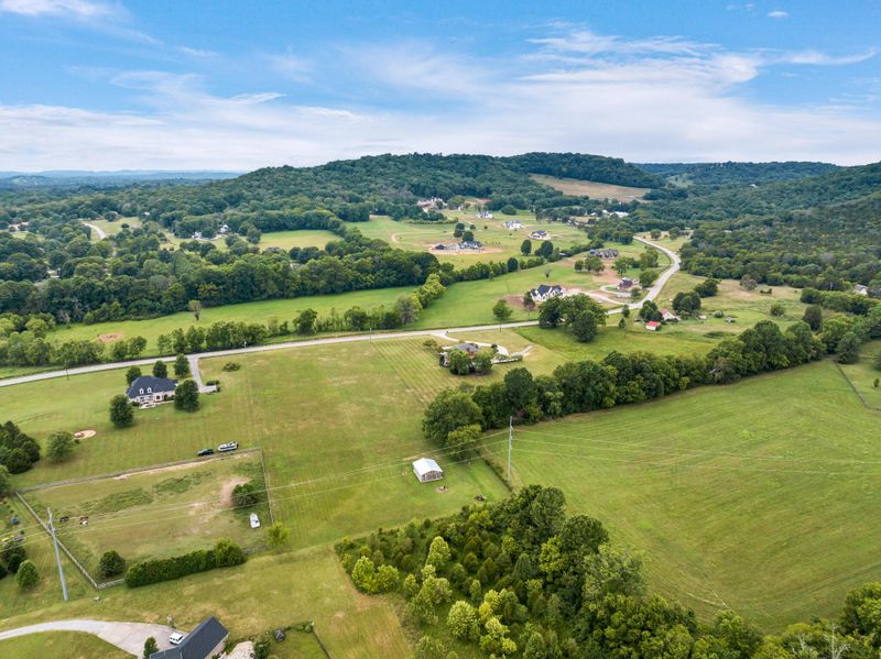 2226 Skinner Rd, Arrington, TN 37014