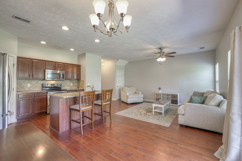 111 Cattail Ln, Hendersonville, TN 37075