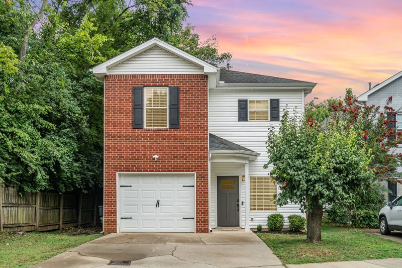 732 William Howard Pl, Nashville, TN 37209