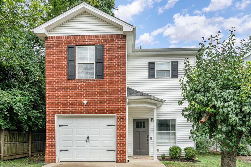 732 William Howard Pl, Nashville, TN 37209