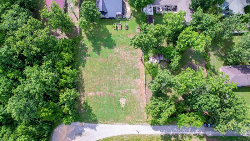 150 Hickory St, Trenton, GA 30752