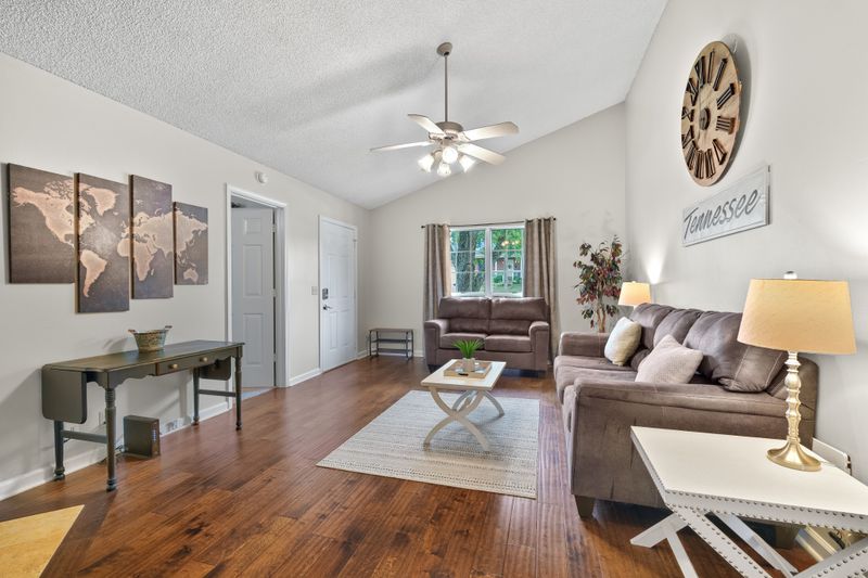 126 Corbridge Ct, Goodlettsville, TN 37072