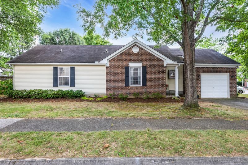 2010 Trent Park Pl, Franklin, TN 37069