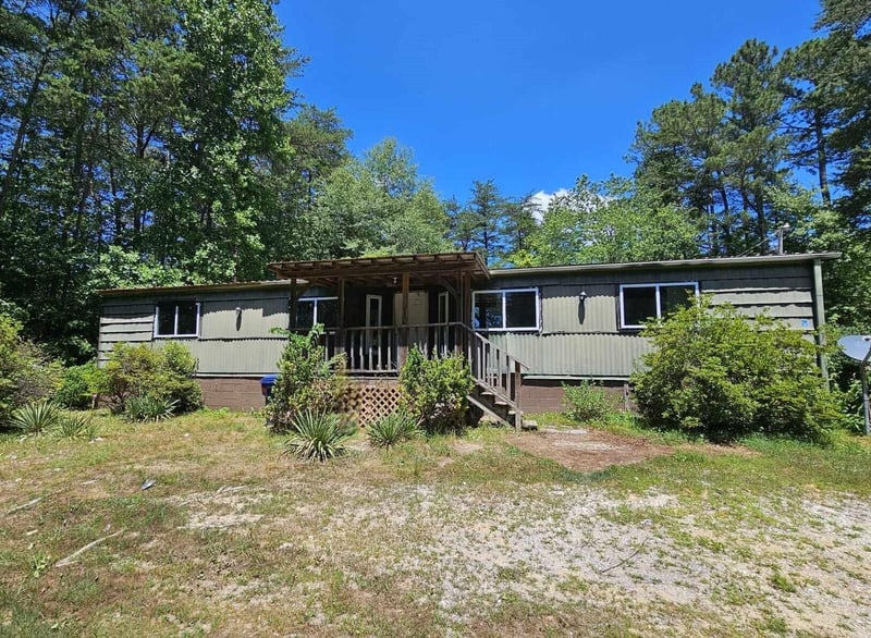 1447 Co Rd 641, Mentone, AL 35984