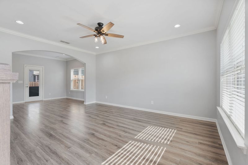 1147 Cotillion Dr, Murfreesboro, TN 37128