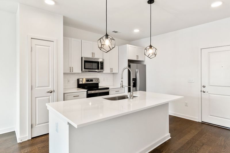 1677 54th Ave N #306, Nashville, TN 37209
