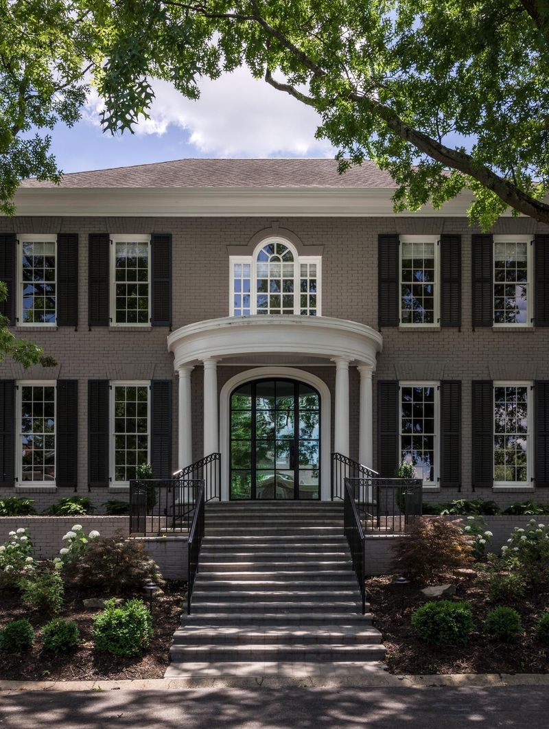 607 Green Pk, Nashville, TN 37215