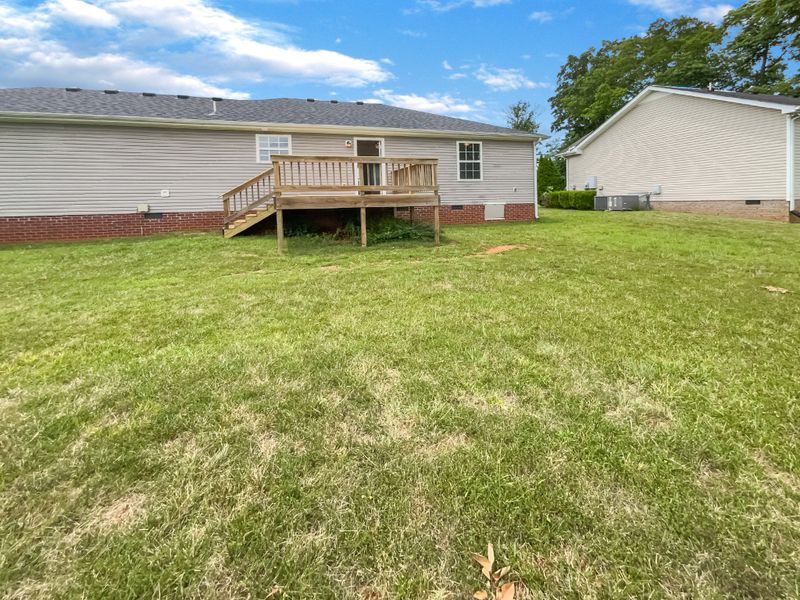 1302 Aretha Dr, Murfreesboro, TN 37128