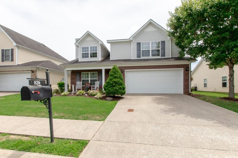 826 Kaylee Cir, Murfreesboro, TN 37128