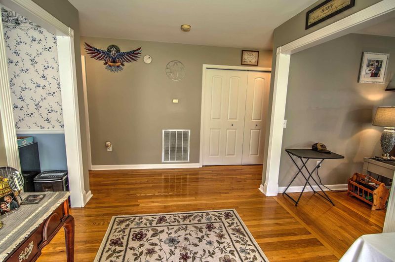 740 Poplar St, Trenton, GA 30752