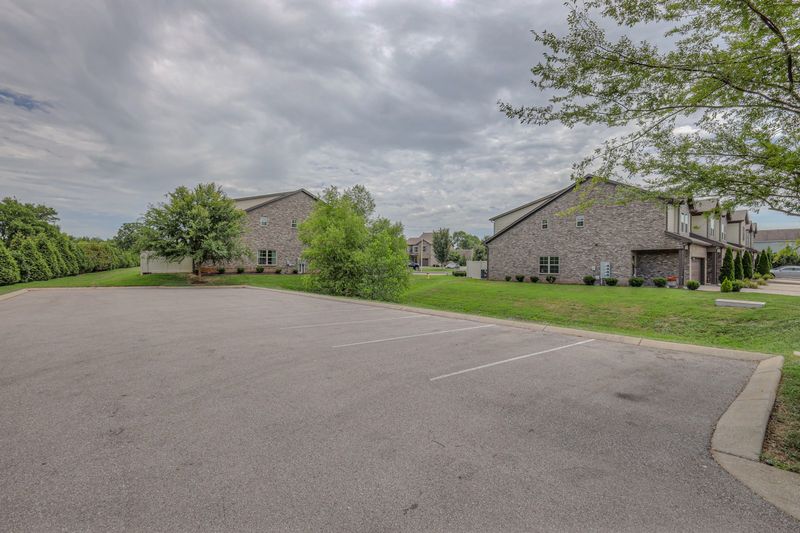 4111 Suntropic Ln, Murfreesboro, TN 37127