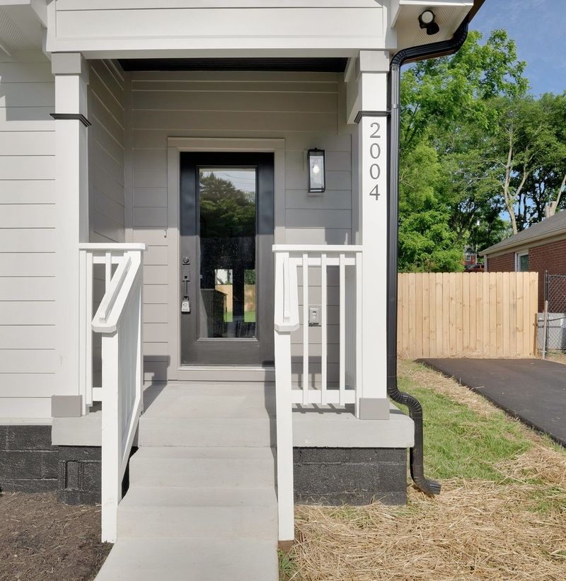 2004 26th Ave N, Nashville, TN 37208