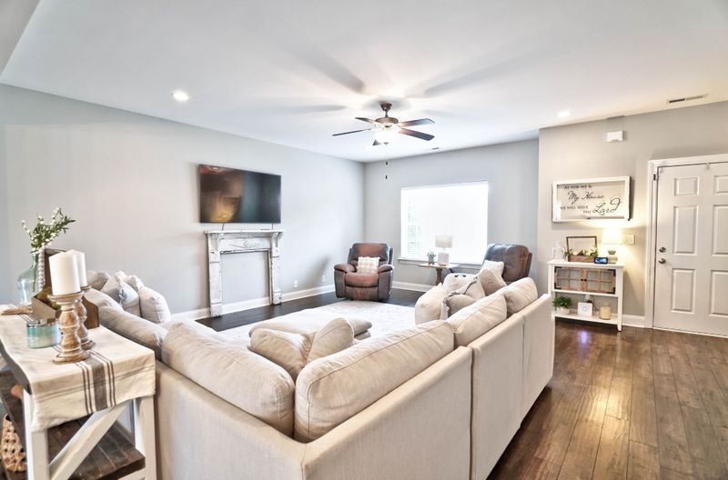 822 General Westmoreland Ct, Murfreesboro, TN 37129