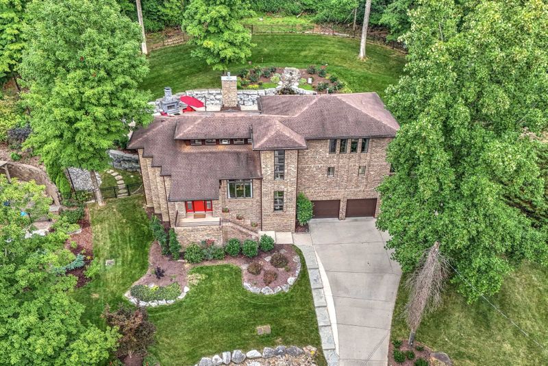 732 Rodney Dr, Nashville, TN 37205