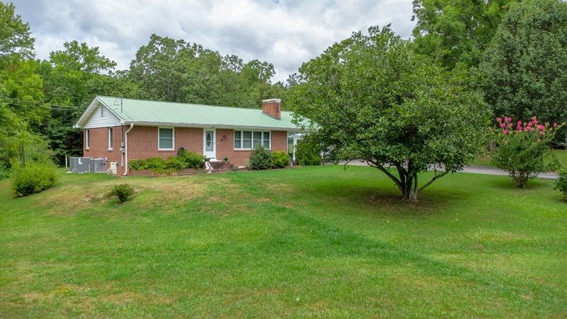 1521 Holly Creek Cool Springs Rd, Chatsworth, GA 30705