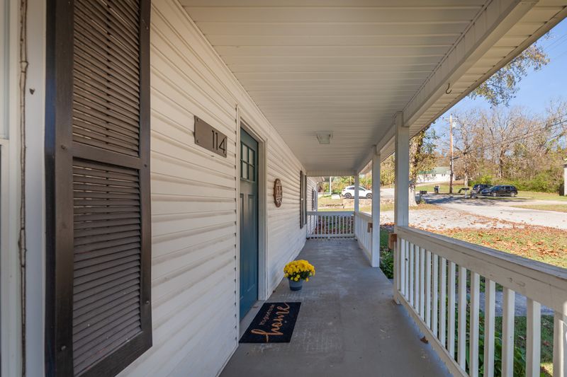 114 Oak St, Ashland City, TN 37015