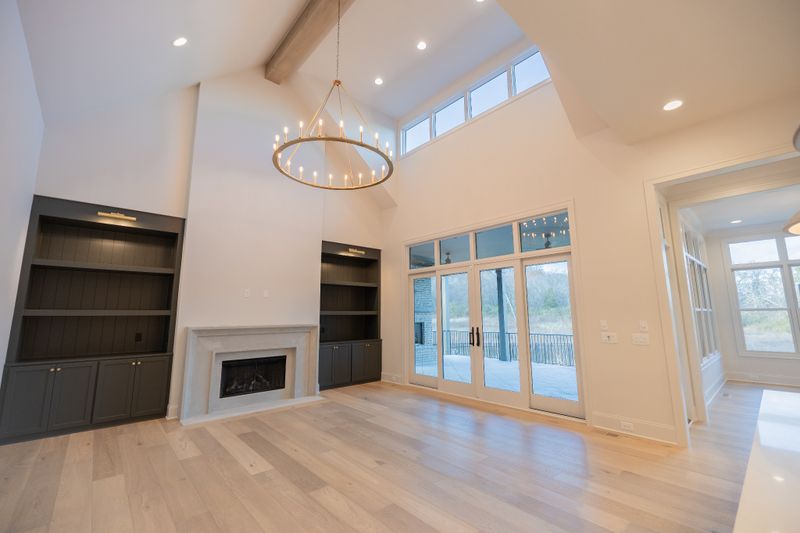 1320 Mcquiddy Rd, Nashville, TN 37221