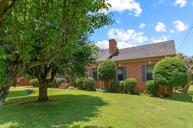 103 Walnut Ct, Hendersonville, TN 37075