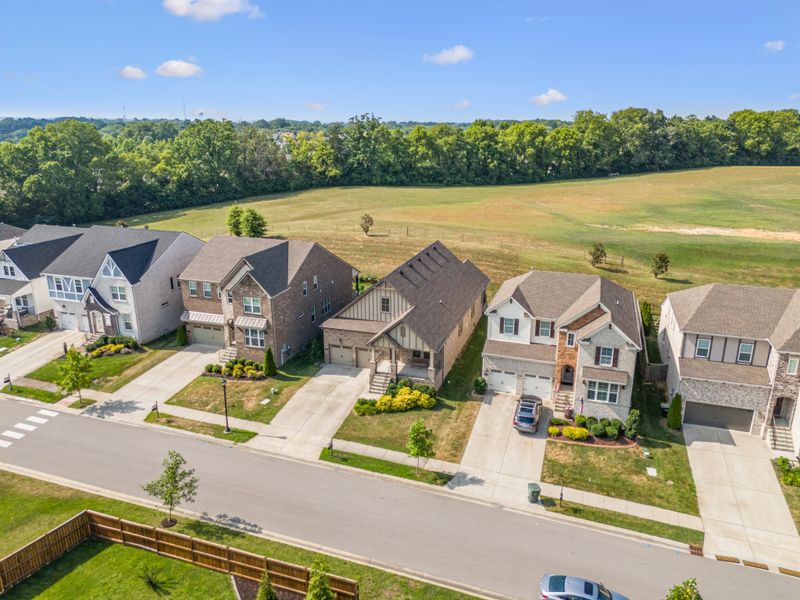 3016 Elliott Dr, Mount Juliet, TN 37122