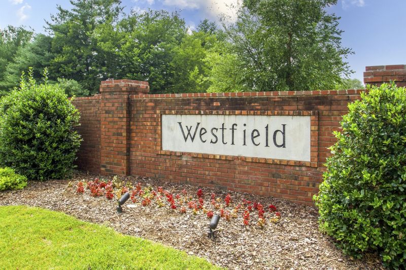 237 Westfield Dr, Nashville, TN 37221