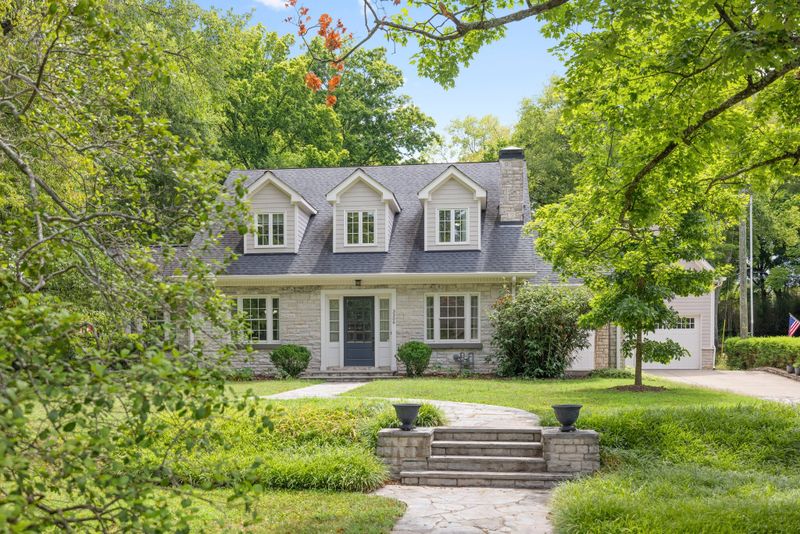 3306 Lealand Ln, Nashville, TN 37204