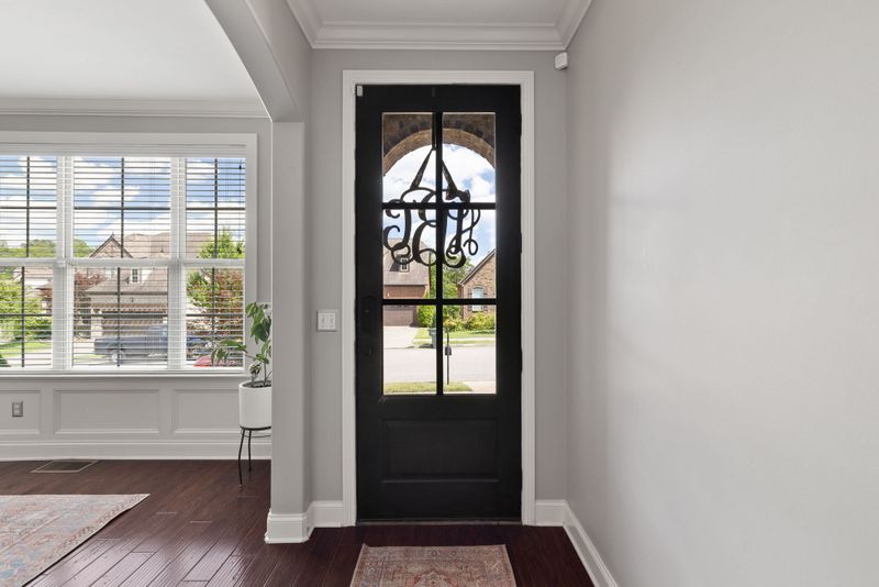 5120 Mountainbrook Cir, Hermitage, TN 37076