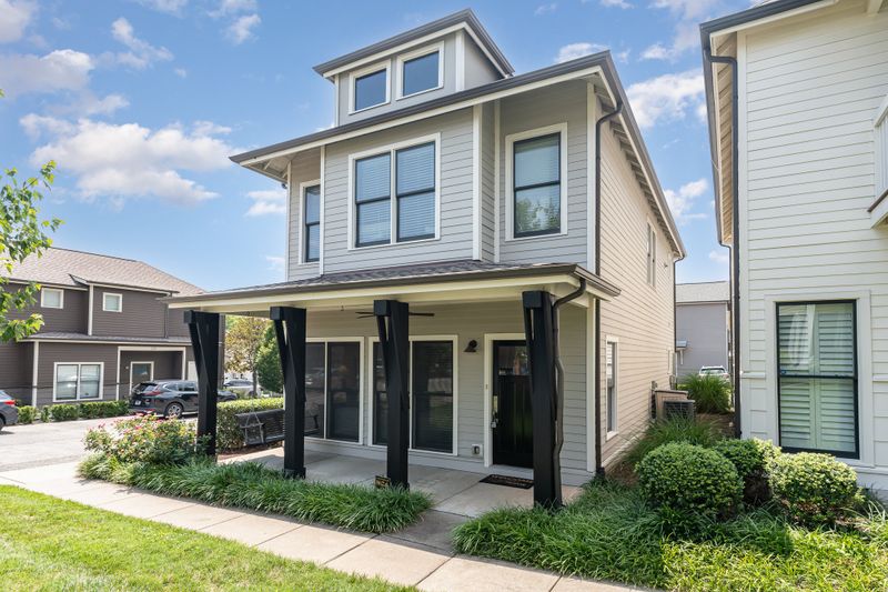 212 Copley Ln, Nashville, TN 37204