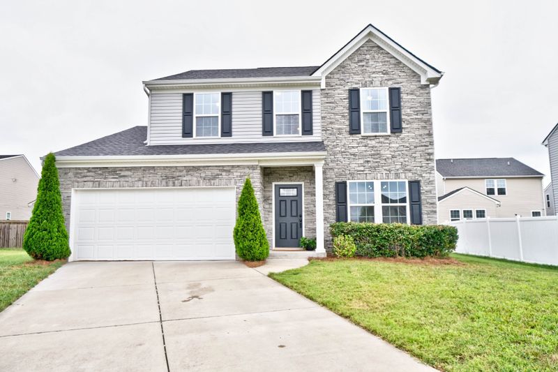 2213 Pearwick Ct, Murfreesboro, TN 37127