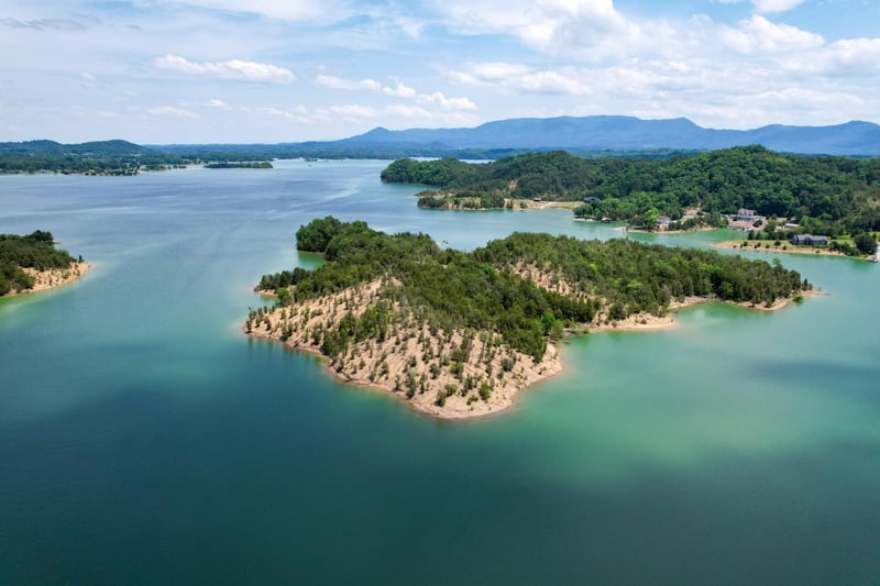 0 Douglas Lake Island, Sevierville, TN 37876