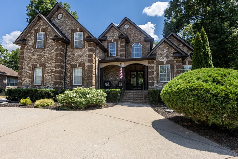 238 Oak Point Ln, Mount Juliet, TN 37122