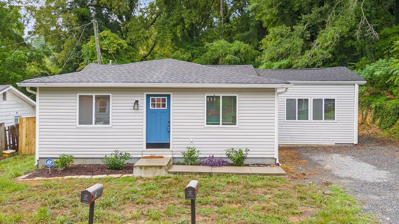 6 Bragg Cir, Rossville, GA 30741