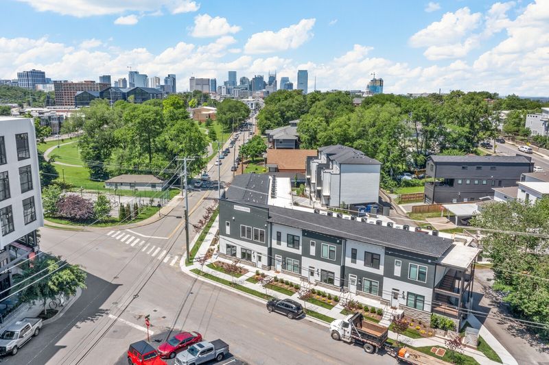 1272 3rd Ave S #209, Nashville, TN 37210