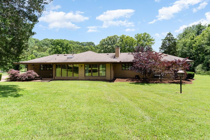 8300 Highway 100, Nashville, TN 37221