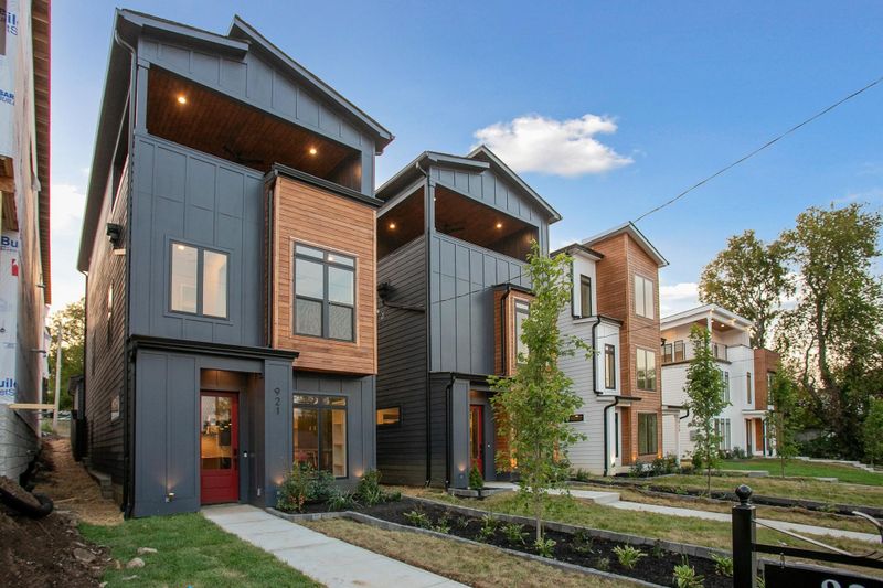 921 31st Ave N, Nashville, TN 37209
