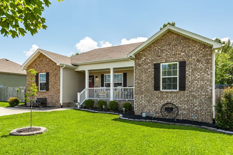 118 Thacker Dr, Portland, TN 37148