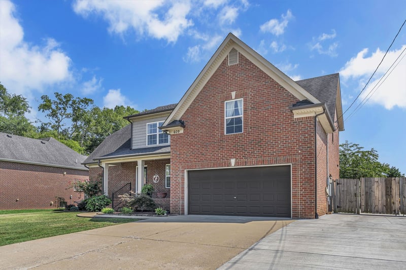 609 Virginia Belle Dr, Smyrna, TN 37167